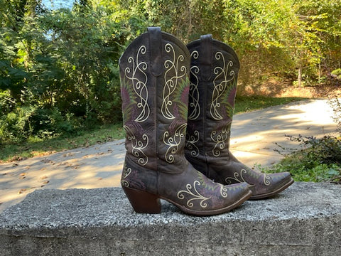 Size 8.5 women’s Tony Lama boots