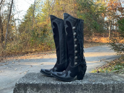 Size 8.5 women’s Double D Ranch boots