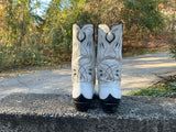 Size 9.5 men’s or 11 women’s Acme boots