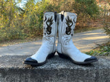 Size 9.5 men’s or 11 women’s Acme boots