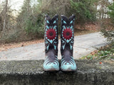 Size 9 women’s Old Gringo boots