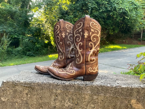 Size 8.5 women’s Tony Lama boots