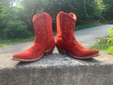 Size 9 women’s Dan Post boots