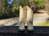 Size 7 women’s Cuadra boots