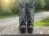 Size 9.5 women’s Lane boots