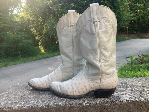 Size 7 women’s Larry Mahan boots