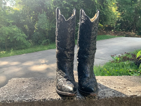 Size 7.5 women’s Corral boots