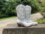 Size 9 women’s Shyanne boots