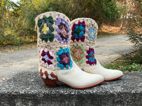 Size 8.5 women’s Free People boots
