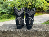 Size 7.5 women’s Lane boots