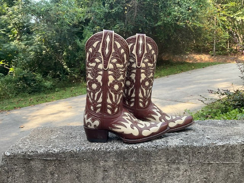Size 6.5 women’s Sendra boots