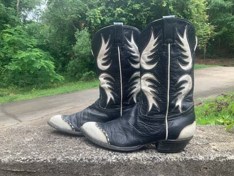 Size 9 women’s Tony Lama boots