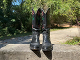 Size 10.5 men’s or 12 women’s Justin boots