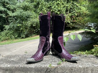 Size 7 women’s Giuseppe Zanotti boots