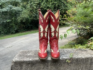 Size 7 women’s Tony Lama boots