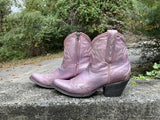 Size 8 women’s Old Gringo boots