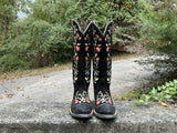 Size 9 women’s Old Gringo boots