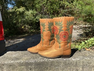 Size 8.5 women’s Seychelles boots