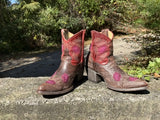 Size 7 women’s Old Gringo boots.