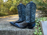 Size 7 women’s Tony Lama boots