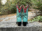 Size 6 women’s Caborca boots