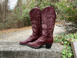 Size 6.5 women’s Larry Mahan boots