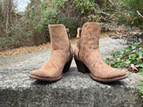 Size 9 women’s Lucchese boots
