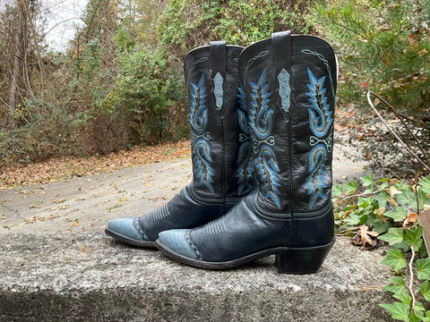 Size 8 women’s Lucchese boots