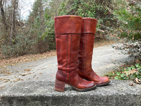 Size 8 women’s Frye boots