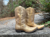 Size 10 women’s Ariat boots