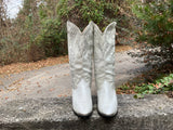 Size 7 women’s Acme boots