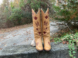 Size 8 women’s Larry Mahan boots