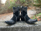 Size 7.5 women’s Lane boots