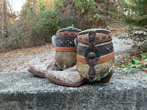 Size 8 women’s Corral boots