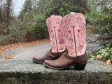 Size 8 women’s Lucchese boots