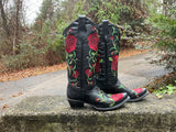 Size 7.5 women’s Corral boots
