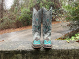 Size 6 women’s Corral boots
