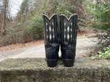 Size 10 men’s or 12 women’s Acme boots