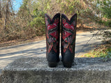 Size 7 women’s Liberty boots