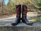 Size 7 women’s Liberty boots