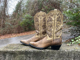 Size 11 women’s Ariat boots