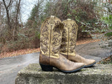 Size 11 women’s Ariat boots