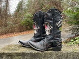 Size 11 women’s Ariat boots