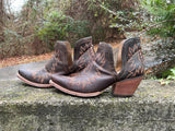 Size 11 women’s Ariat boots