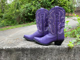 Size 7 women’s Dan Post boots
