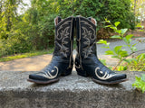 Size 8 women’s Old Gringo boots