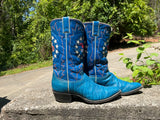 Size 8.5 men’s or 10 women’s Justin boots