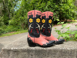 Size 8 women’s Old Gringo boots