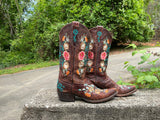 Size 8.5 women’s Macie Bean boots