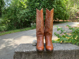 Size 10 women’s Larry Mahan boots